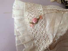 画像2: フランス 1900年前後 シルクとレースの小さなボネ (2)