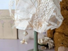 画像11: フランス 1900年前後 シルクとレースの小さなボネ (11)