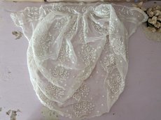 画像4: フランス 19世紀末 白糸刺繍のボネ (4)