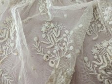画像3: フランス 19世紀末 白糸刺繍のボネ (3)