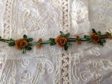 画像8: フランスアンティーク　はぎれパーツセット＋ばらのトリム＋貝ボタンつき (8)