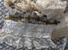 画像11: フランスアンティーク　はぎれパーツセット＋ばらのトリム＋貝ボタンつき (11)