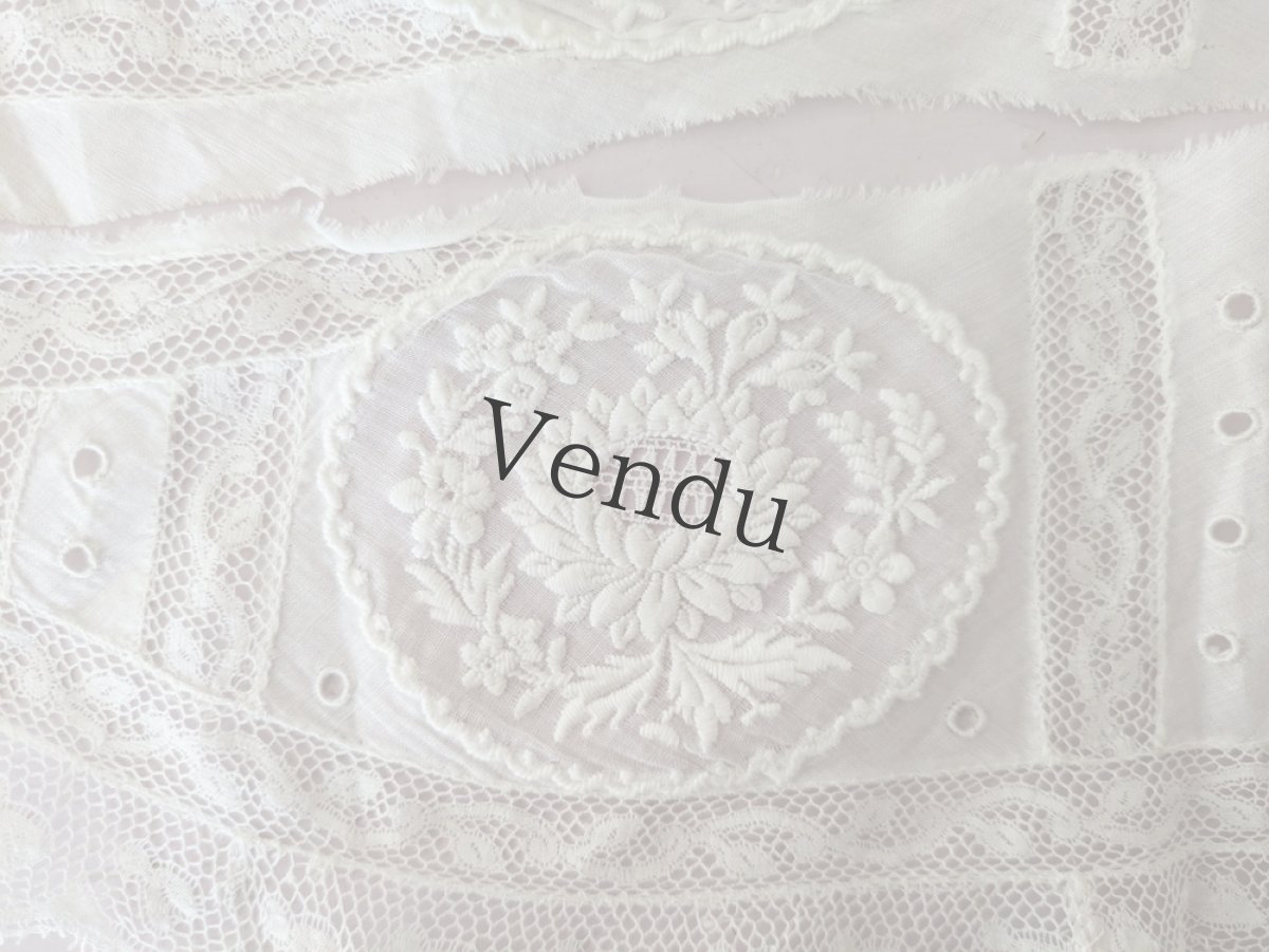 画像2: フランスアンティーク　白糸刺繍とヴァランシエンヌレースのはぎれパーツ (2)