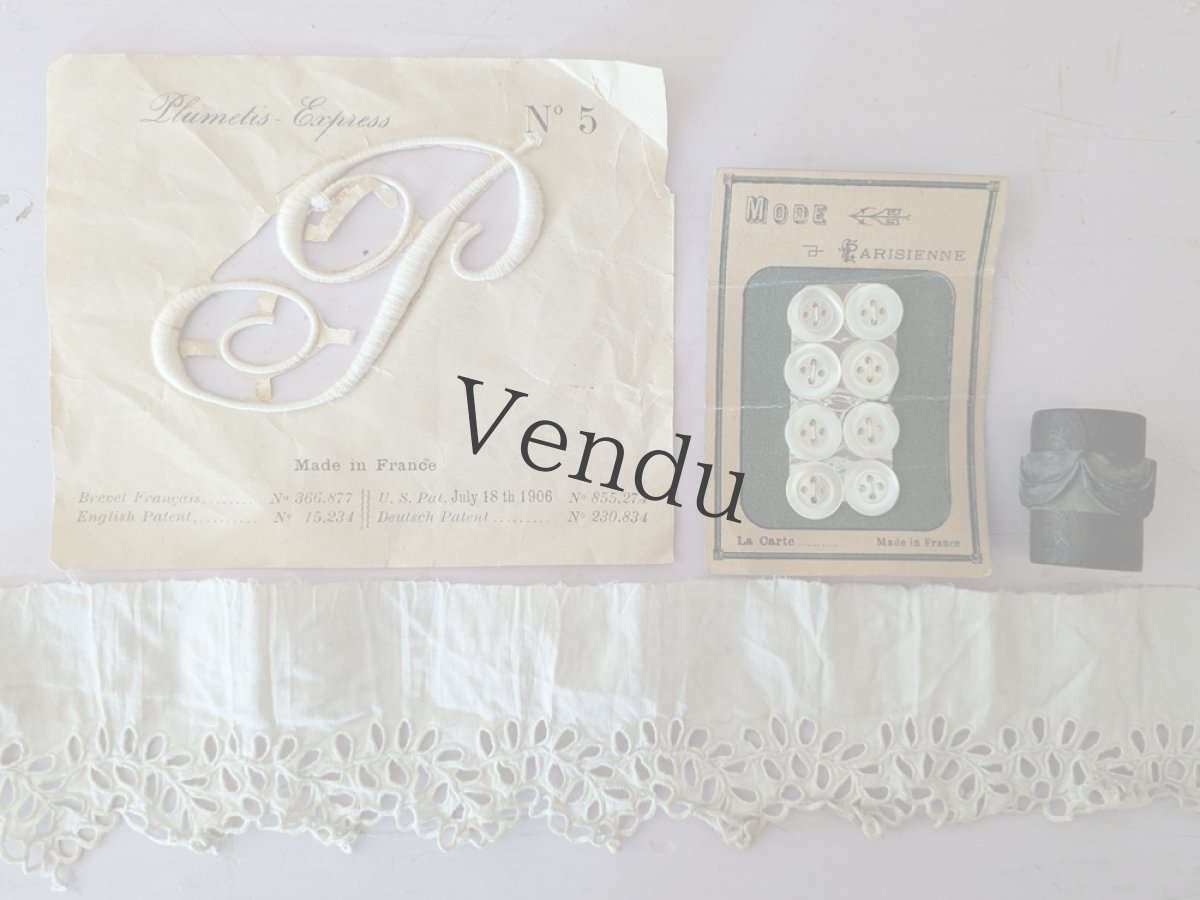 画像5: フランスアンティーク 刺繍メルスリーセット (5)