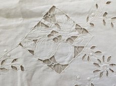 画像5: フランスアンティーク　カットワーク刺繍のクロス 112×49cm (5)
