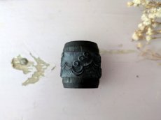 画像7: フランスアンティーク 刺繍木製スタンプ 3個セットA 24-27mm (7)