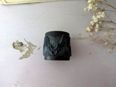 画像7: フランスアンティーク 刺繍木製スタンプ 3個セットB 24-27mm (7)