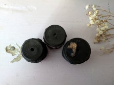 画像2: フランスアンティーク 刺繍木製スタンプ 3個セットB 24-27mm (2)