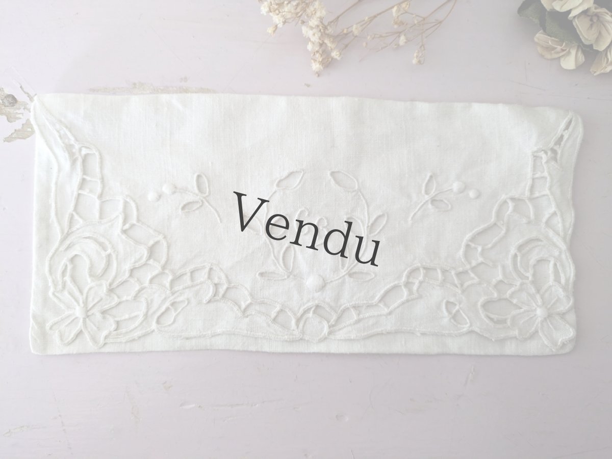 画像1: フランスヴィンテージ　CBイニシャル刺繍入り カトラリーケース (1)