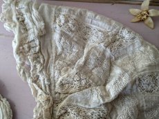 画像2: フランス 1900年前後 白糸刺繍のボネ (2)