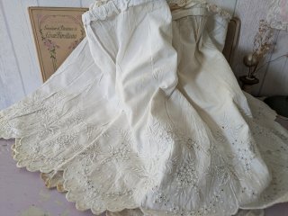 フランスアンティークメルスリーとブロカント雑貨のお店｜Mon Atelier