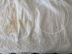 画像8: フランスアンティーク 白糸刺繍ジュポンの裾 円形状168cm (8)