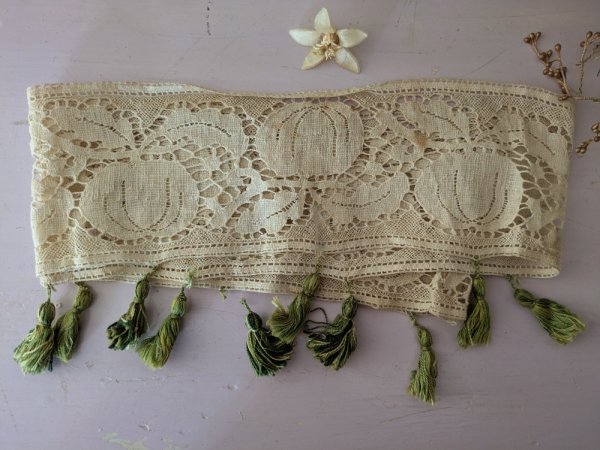 フランスアンティーク タッセル付きレース 円形状53cm