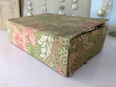 画像14: フランスアンティーク カルトナージュボックス入りたっぷりレースセット おまけつき (14)