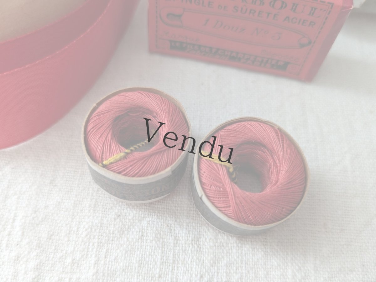 画像5: フランス 1900-1930年 小さな糸玉 リネン 赤 100 AU CHINOIS (5)