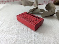 画像5: フランス 1930-50年 安全ピン箱 (5)