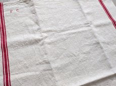 画像3: フランスアンティーク 赤いラインとイニシャル刺繍のリネントーション (3)