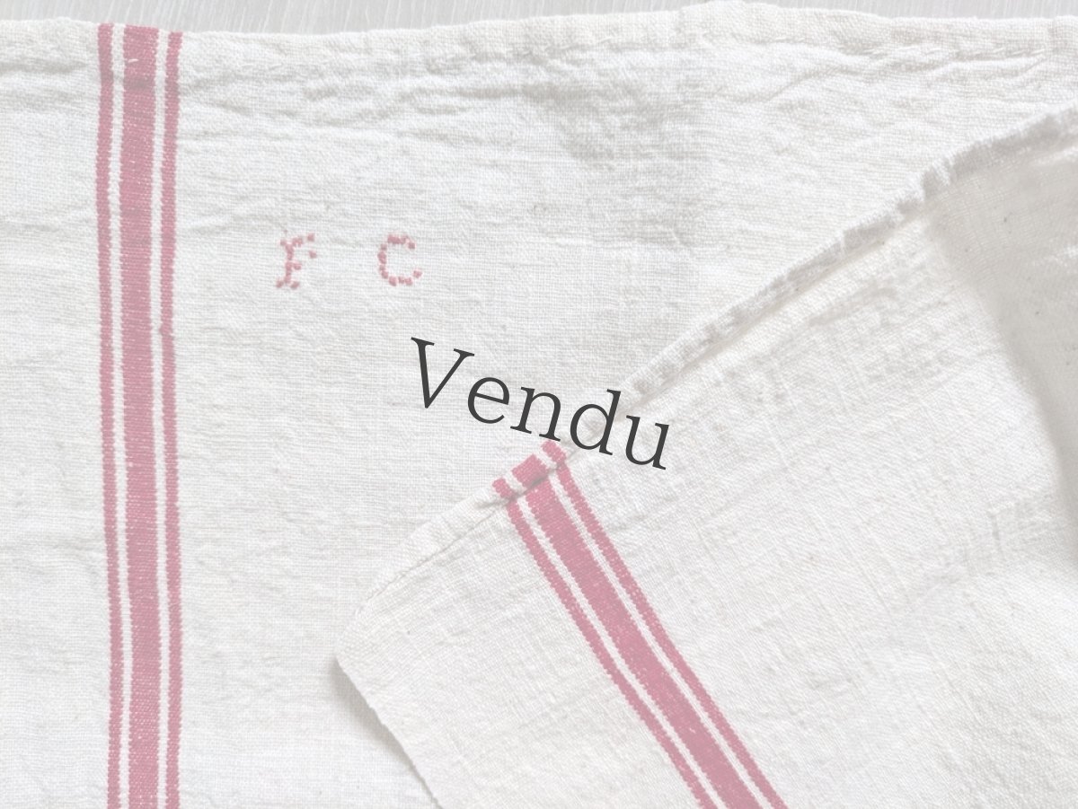 画像1: フランスアンティーク 赤いラインとイニシャル刺繍のリネントーション (1)