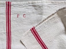 画像1: フランスアンティーク 赤いラインとイニシャル刺繍のリネントーション (1)