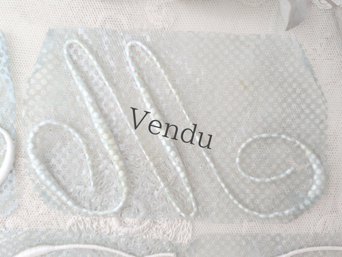 画像6: フランスヴィンテージ　刺繍イニシャルシート "M + P" 5点セット (6)