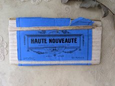 画像2: フランスアンティーク ラベル付き7mm幅レース 25m (2)