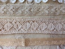 画像4: フランス蚤の市 レース6種セット+貝ボタン＋タグつき (4)