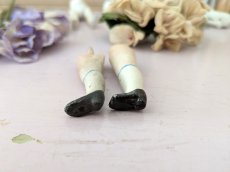 画像5: ドイツアンティーク ドールパーツ 足ペア ビスク 5cm (5)