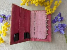 画像3: フランスアンティーク ニードルケース すみれとミモザのモシュリンヌ (3)