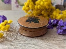 画像3: フランスヴィンテージ 木製すみれのピルケース (3)