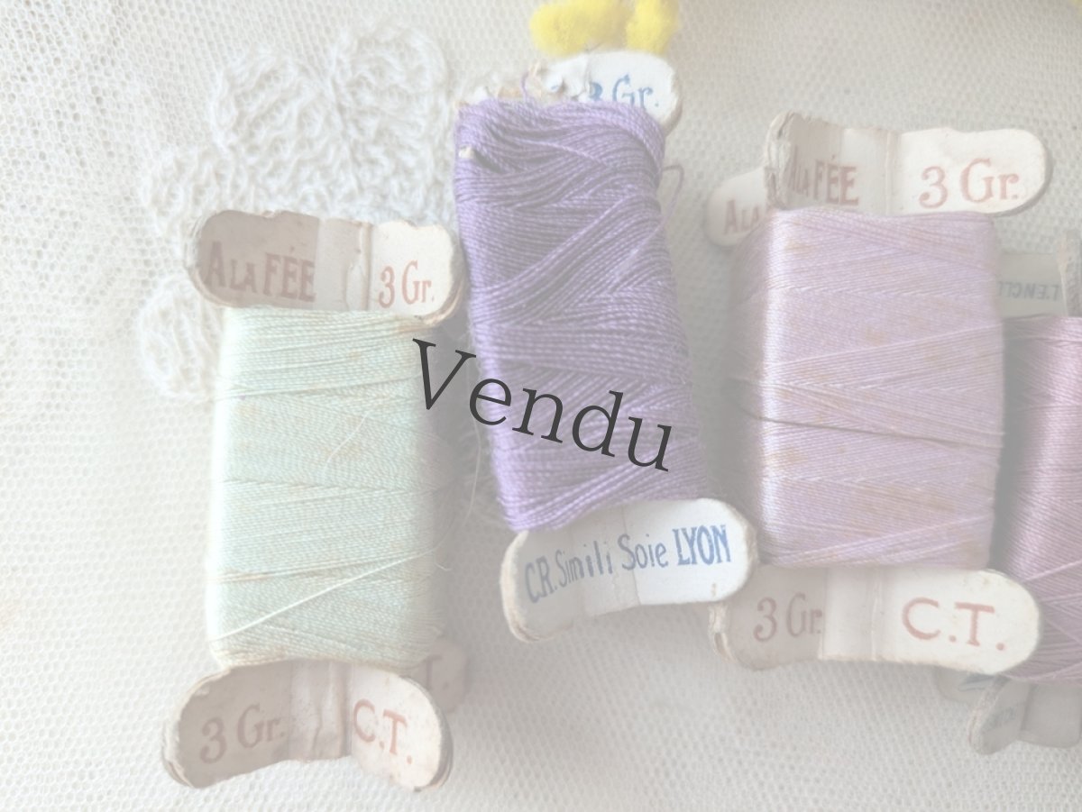 画像2: フランス 1900-1930年 立体糸巻き 5色セット (2)