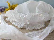 画像4: フランスアンティーク コットンローン地のボネ  (4)