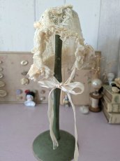 画像9: フランス 1900年前後 レースとシルクリボンの小さなボネ (9)