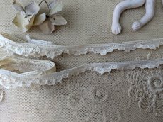 画像1: フランスアンティーク　スカラップレース 2本セット 47cm, 54cm (1)