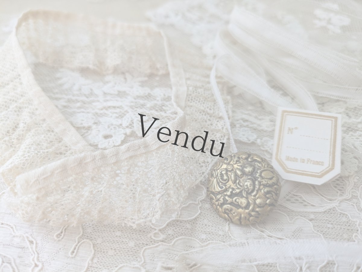 画像2: フランスアンティーク レース4種セット+メタルボタン＋タグつき (2)