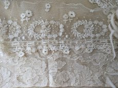 画像4: フランスアンティーク レース4種セット+メタルボタン＋タグつき (4)