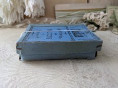 画像8: フランスアンティーク 箱入りボタン 20mm (8)