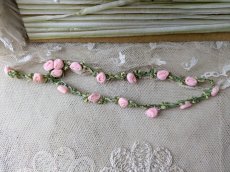 画像1: フランス 1900年前後 ばらのロココリボン ピンク×モスグリーン 32cm (1)
