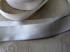 画像3: フランスアンティーク 巻きリボン Pon.24318 白 (3)