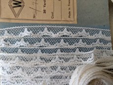 画像4: フランスアンティーク チュールスカラップレース 台紙巻き600cm／360cm (4)