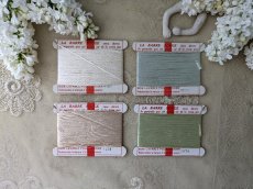 画像7: フランス 1920-1950年 刺繍用シルク糸巻き 2色セット 白+水色 LA BARRE ROUGE (7)