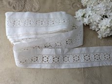 画像1: フランスアンティーク カットワーク刺繍レース 100cm〜 (1)