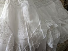 画像5: フランスアンティーク たっぷりレースのジュポン (5)