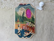 画像1: イギリス 1950年代 動物たちのニードルブック (1)