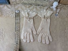 画像5: フランスヴィンテージ リネンクロッシェレース 小さな夏の手袋 (5)