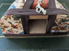 画像6: フランスヴィンテージ　レース職人の小型クッション台 Carreau de dentellière (6)
