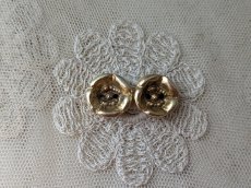 画像1: フランス ヴィンテージ ゴールドメタルボタン お花 2個セット 17mm (1)