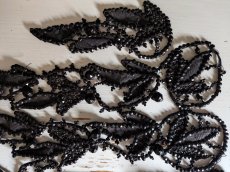 画像1: フランス 1900年前後 ビーズ刺繍装飾パーツセット (1)