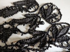 画像4: フランス 1900年前後 ビーズ刺繍装飾パーツセット (4)
