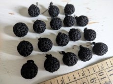 画像4: フランスアンティーク ポンポンセット 黒 12mm (4)