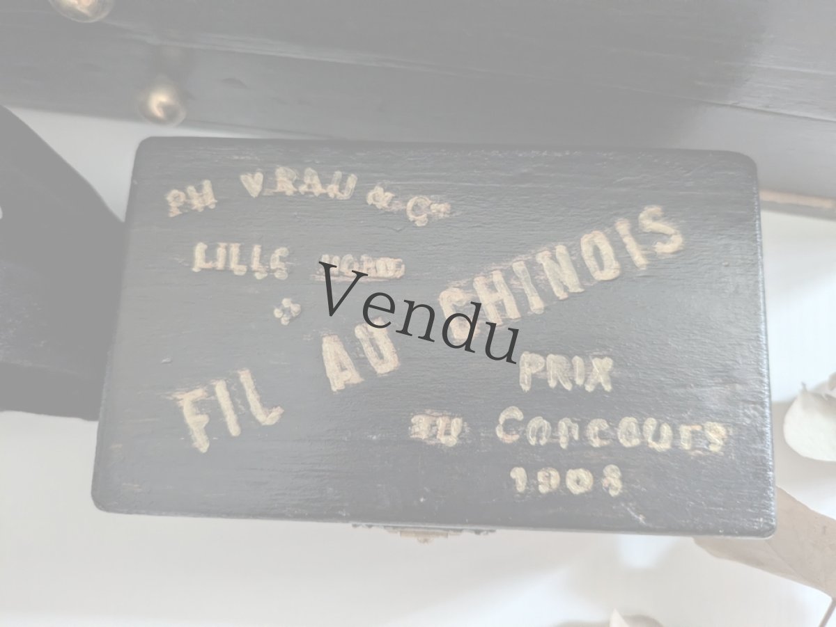 画像2: フランス 20世紀初頭 小さな木箱 FIL AU CHINOIS (2)